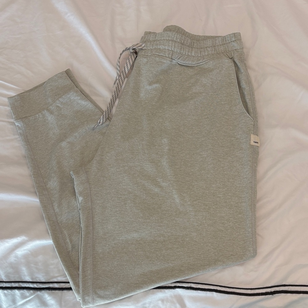 vuori Gray Jogger Pants